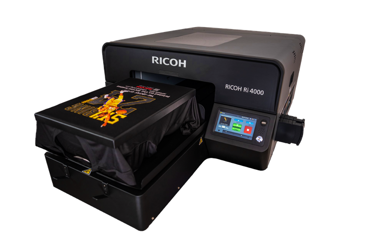L’imprimante DTG RICOH Ri 4000 vient compléter le marché de l’impression sur polyester